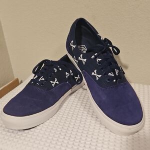 Van's Navy Vault Crossbones Sneakers